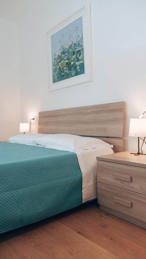 Guesthouse Aschenez Reggio di Calabria Bagian luar foto