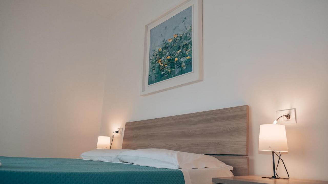 Guesthouse Aschenez Reggio di Calabria Bagian luar foto